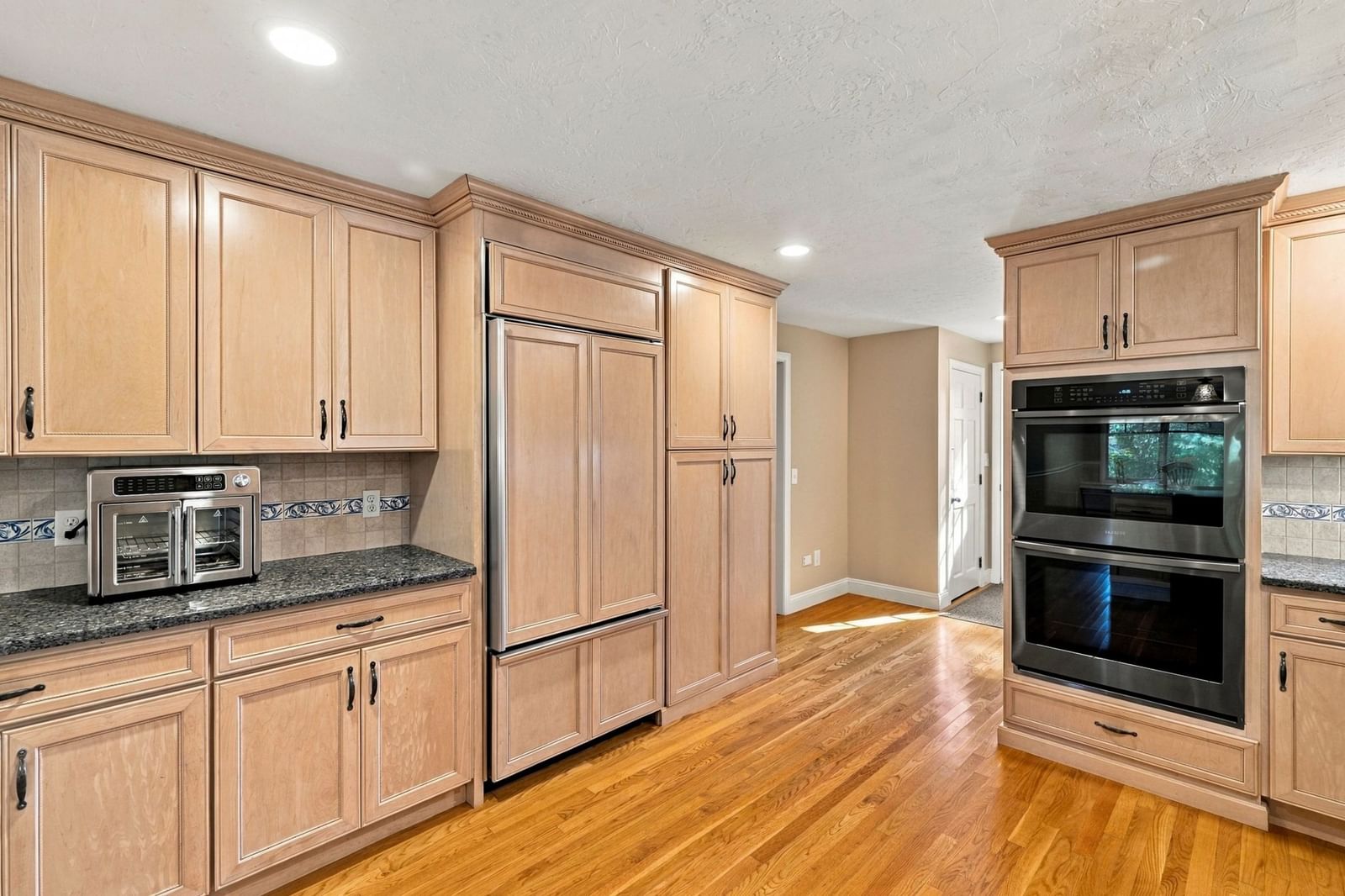 73 Maynard St Northborough — Photo 21 of 40