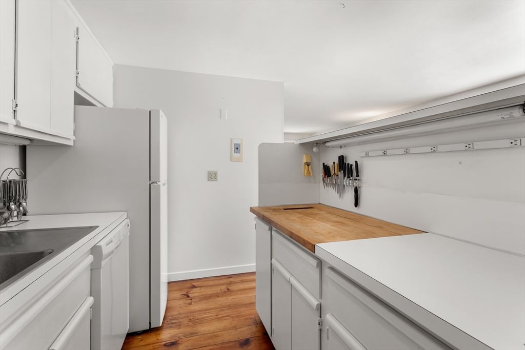 21 Mill Road Falmouth — Photo 10 of 35