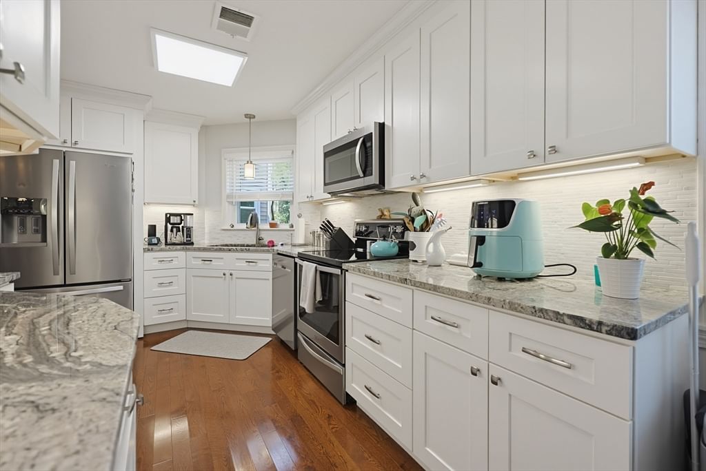 168 Upton St #11 Grafton — Photo 17 of 28