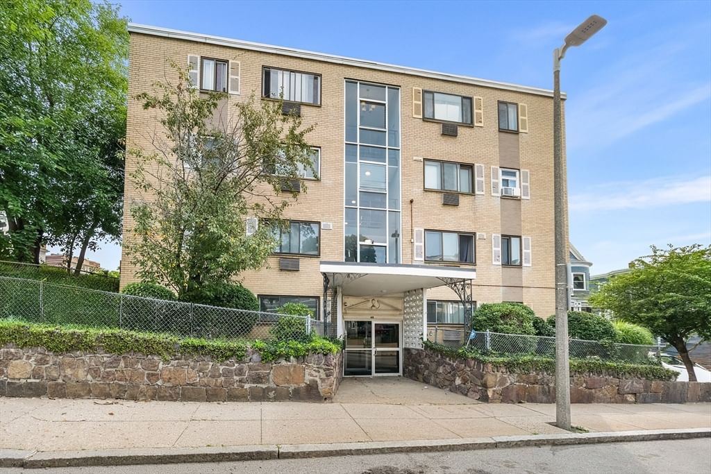 46 Adams St #D6 Boston — Photo 13 of 17