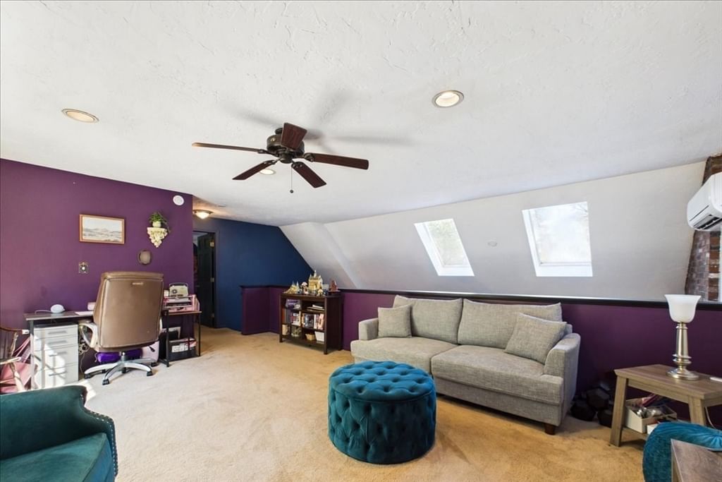 34 Skylark Ave Plymouth — Photo 19 of 36