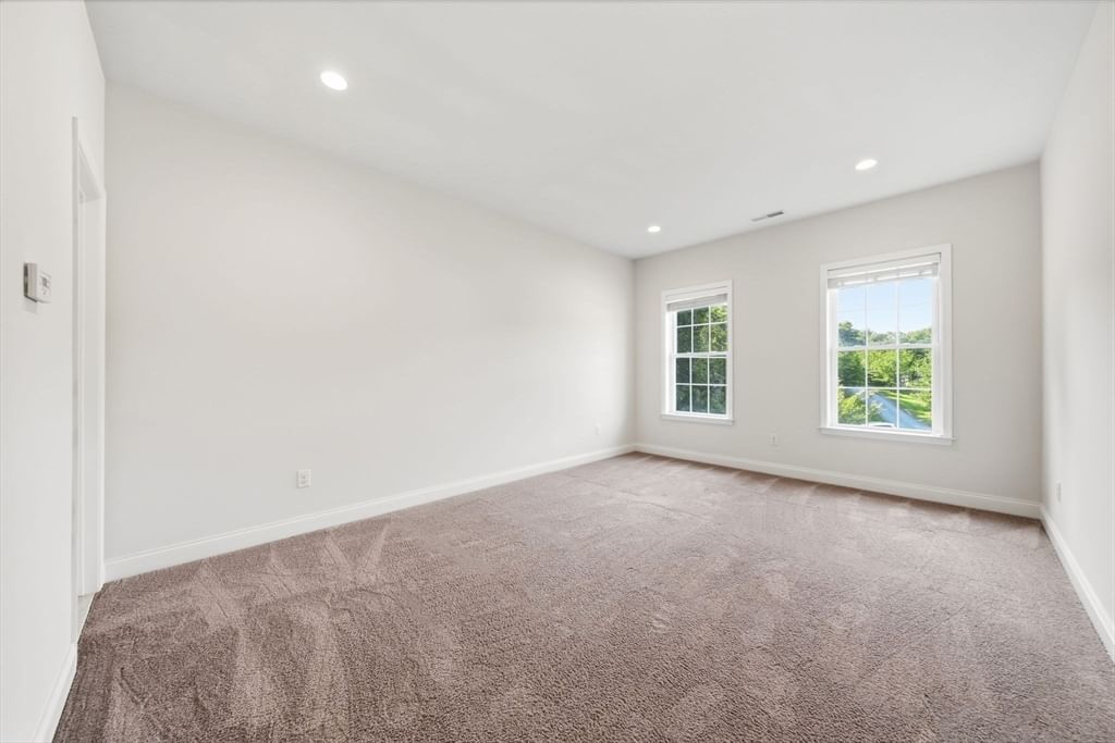 208 Mohawk Path Holliston — Photo 20 of 35