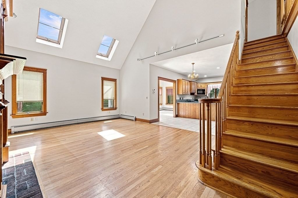 176 Putnam Rd Holden — Photo 18 of 42