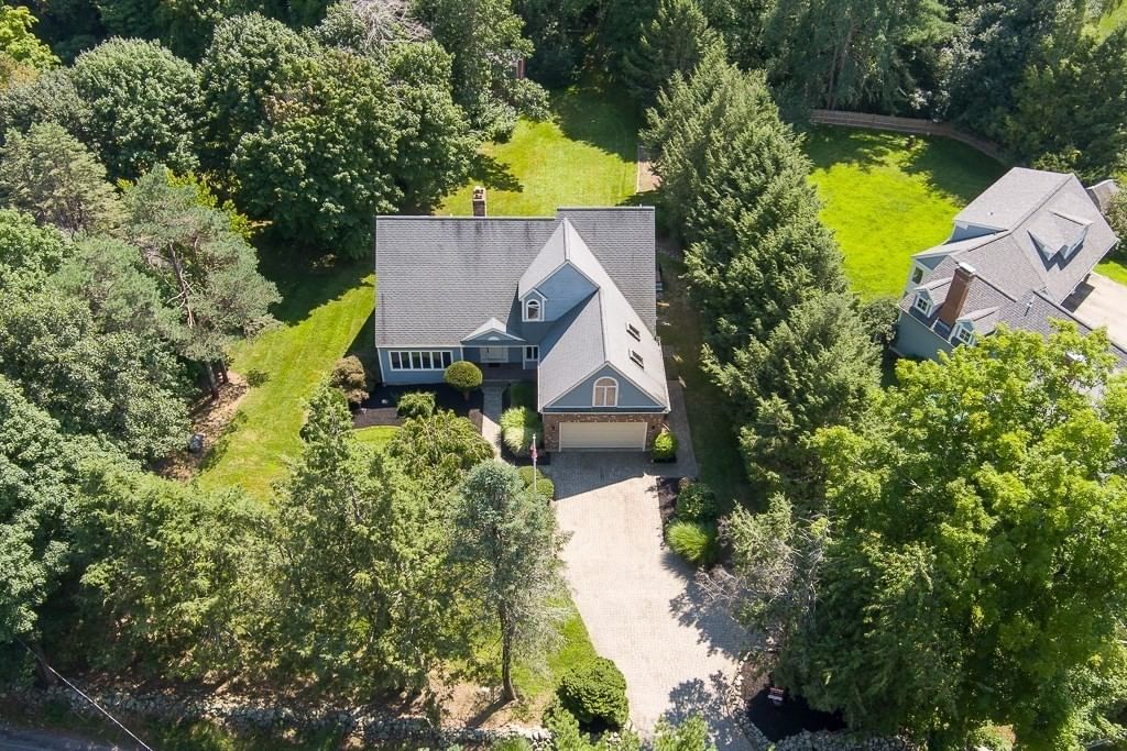 176 Putnam Rd Holden — Photo 4 of 42