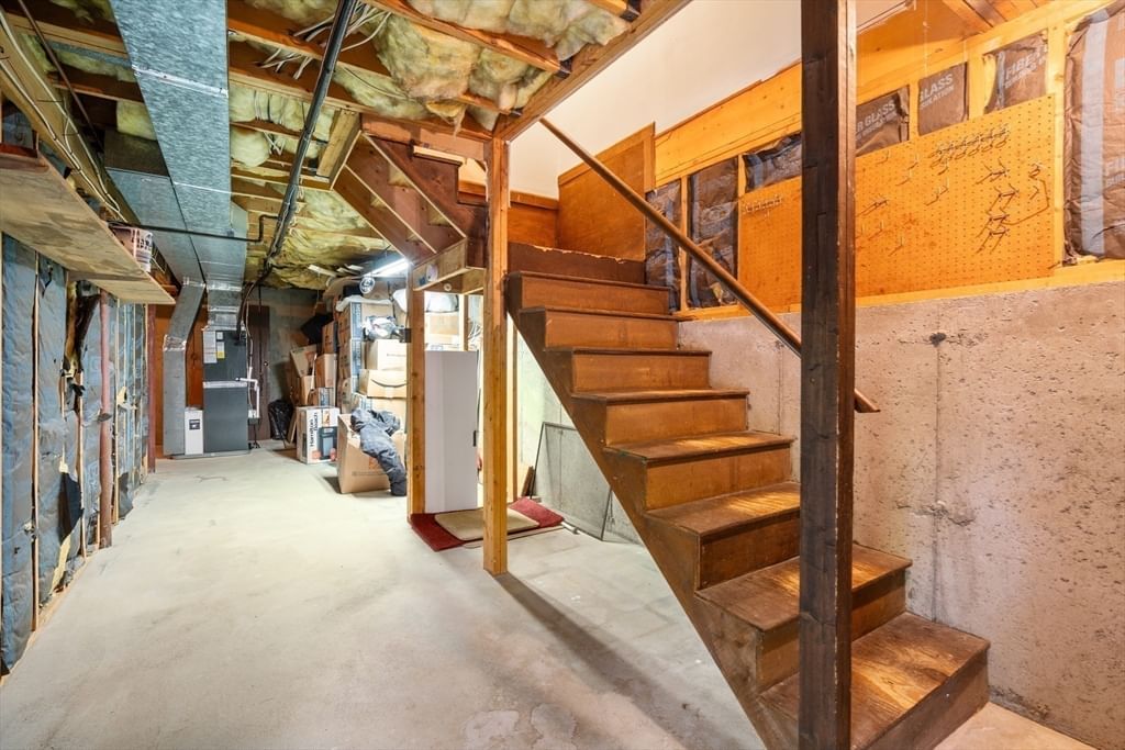 281 Meeting House Path #281 Ashland — Photo 13 of 16