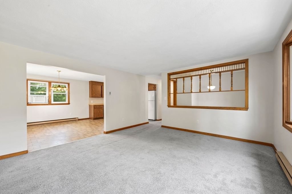 80 Kilby St Woburn — Photo 4 of 22