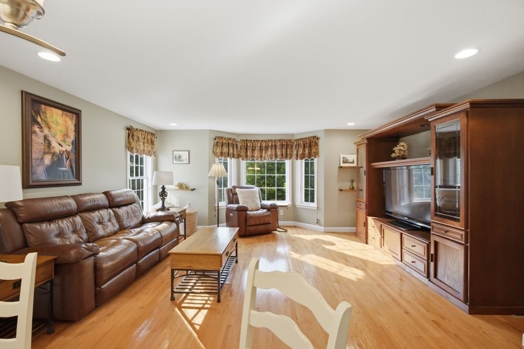 11 Tip Cart Rd. Sutton — Photo 11 of 42