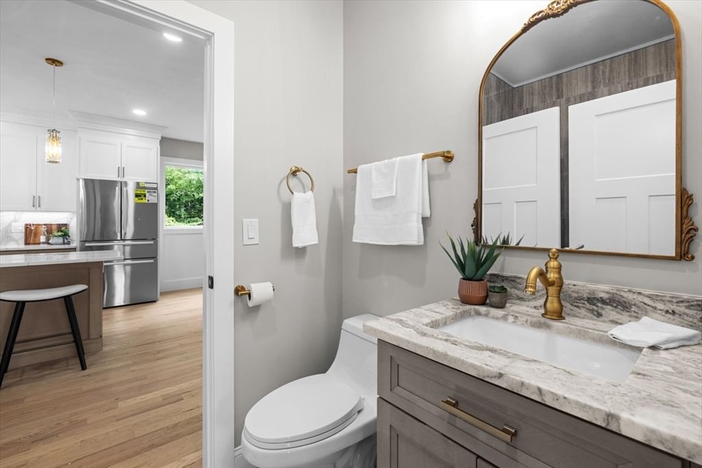 10 Falcon Drive Shrewsbury — Photo 16 of 42