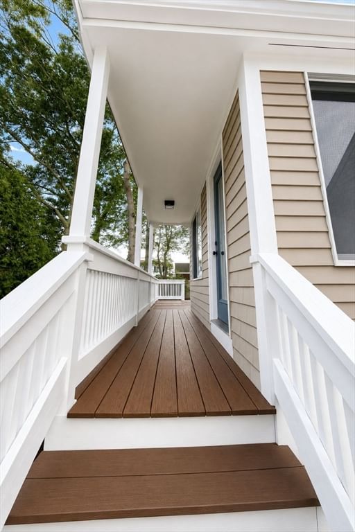 664 Norman St Fall River — Photo 18 of 29