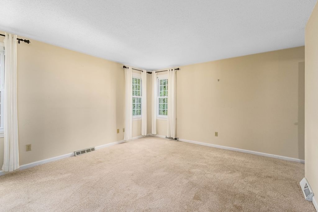 59 Debs Hill Rd, #42A Yarmouth — Photo 11 of 24