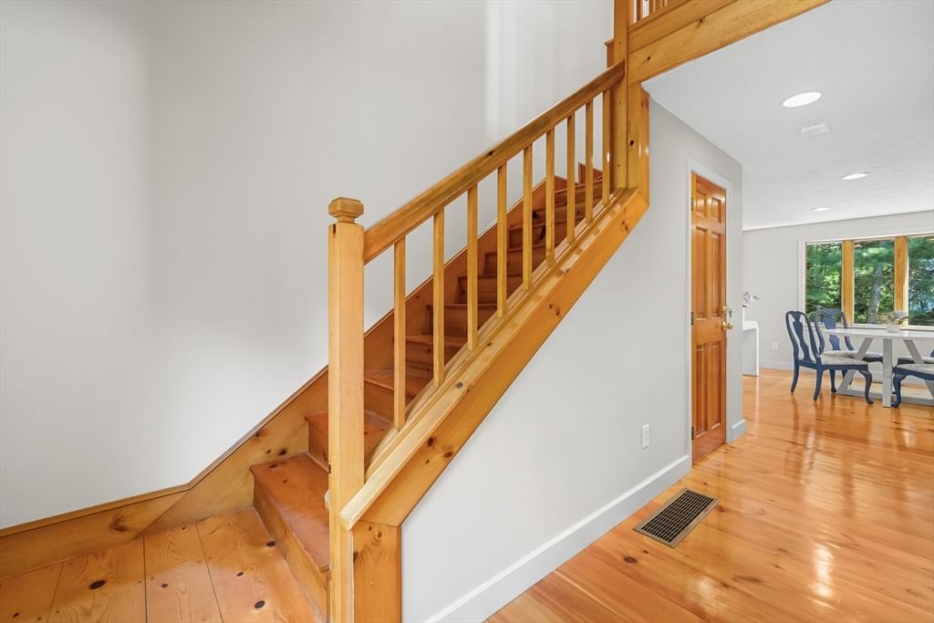 78 High Street Barnstable — Photo 19 of 42