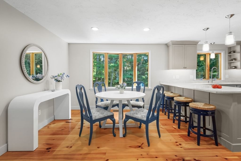 78 High Street Barnstable — Photo 9 of 42