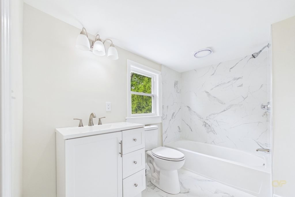 398 Main St Wareham — Photo 23 of 26