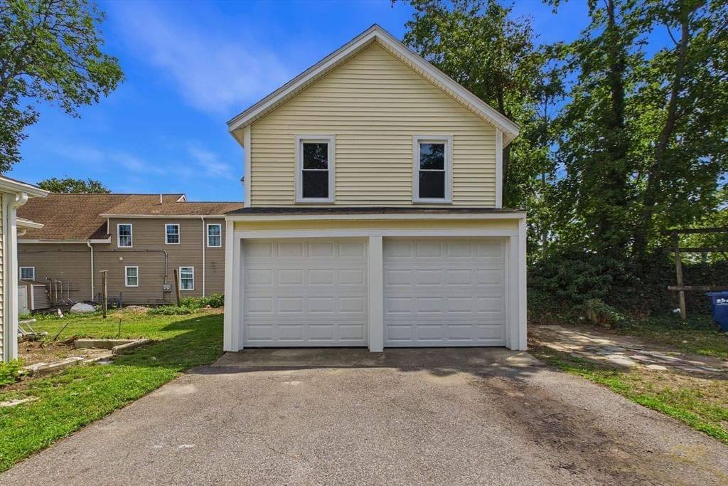 398 Main St Wareham — Photo 4 of 26
