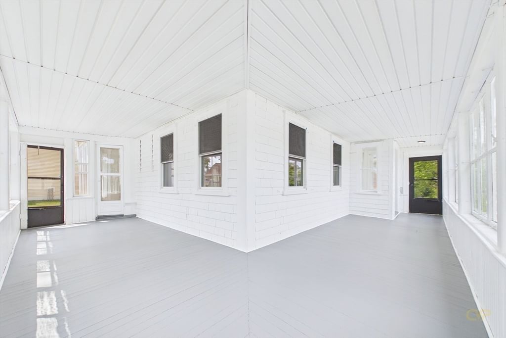 398 Main St Wareham — Photo 6 of 26