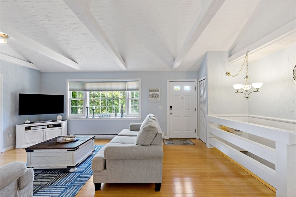 3 Mcnamara Ave Yarmouth — Photo 7 of 42