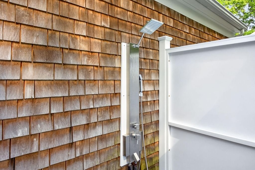 7 Bent Bluff Ln Yarmouth — Photo 10 of 42