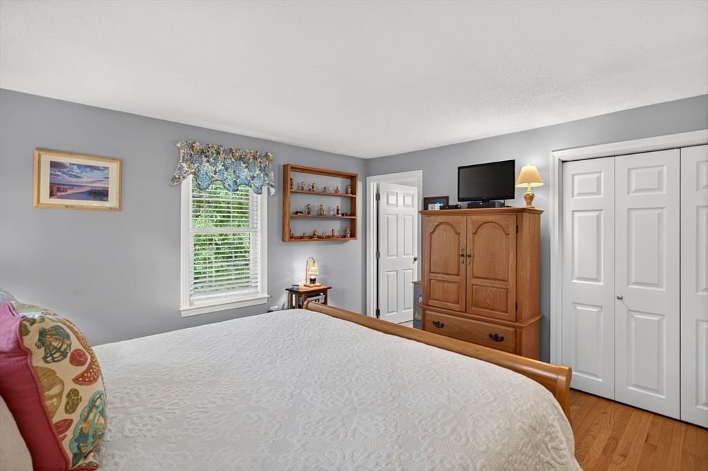 7 Bent Bluff Ln Yarmouth — Photo 28 of 42