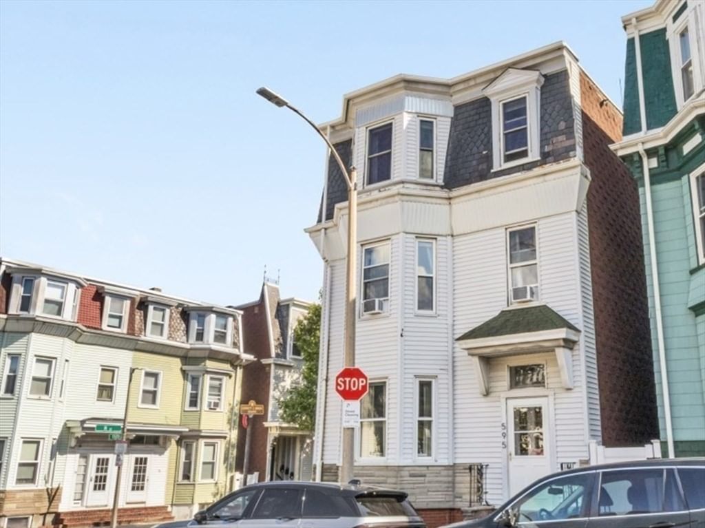 595 East 4th St #1 Boston — Photo 19 of 23