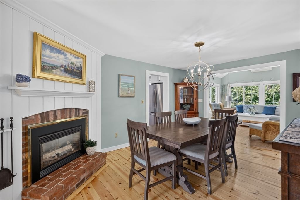 10 Bray Farm Rd S Yarmouth — Photo 11 of 42