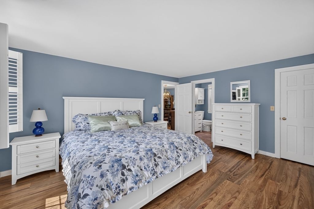 10 Bray Farm Rd S Yarmouth — Photo 17 of 42