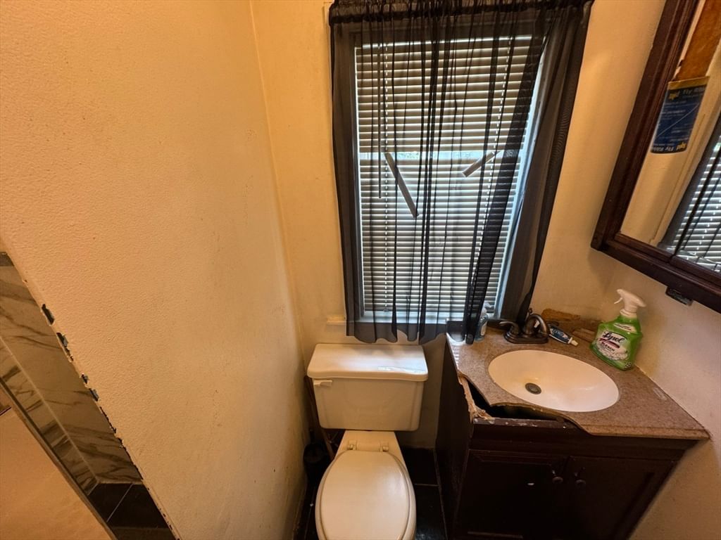 67 Short St Brockton — Photo 8 of 25