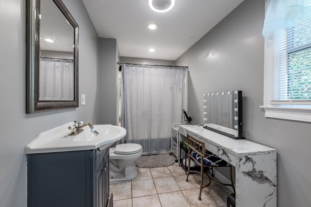 240 Plymouth St Abington — Photo 34 of 42