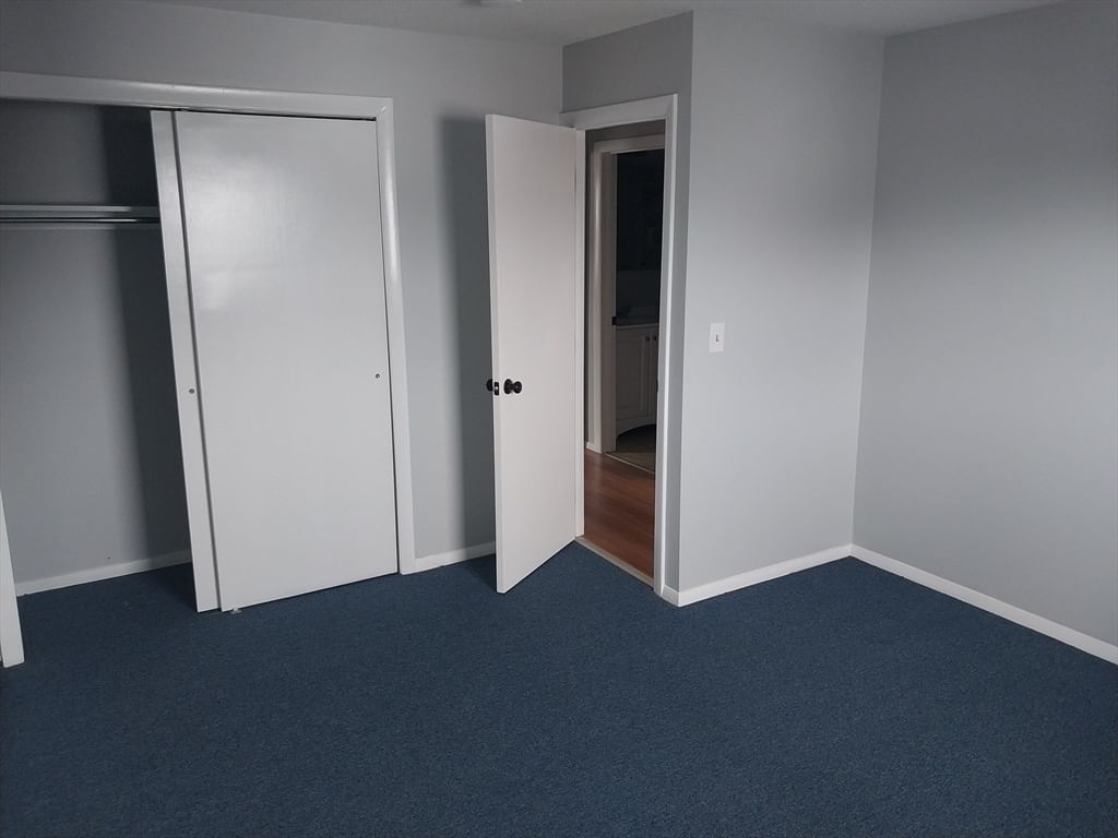 124 Ash Street Fall River — Photo 13 of 23