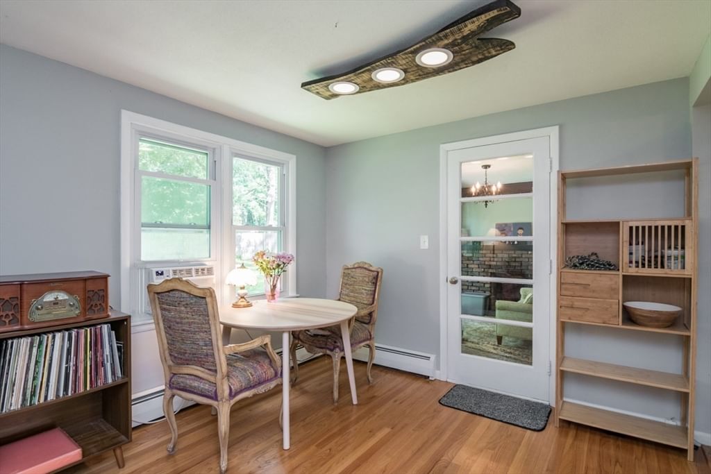 3 Montgomery Ave Holyoke — Photo 7 of 22
