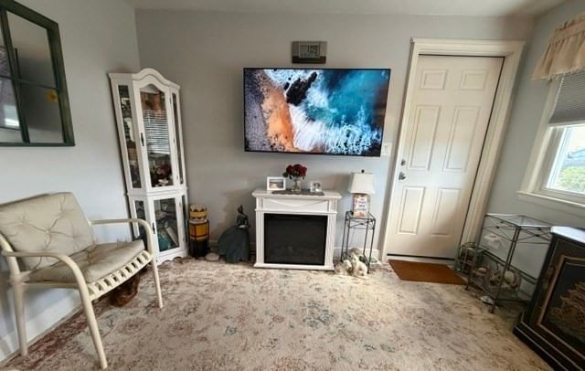 54 Ensign St Revere — Photo 13 of 20