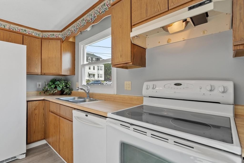 114 High St #12-A Lawrence — Photo 9 of 22