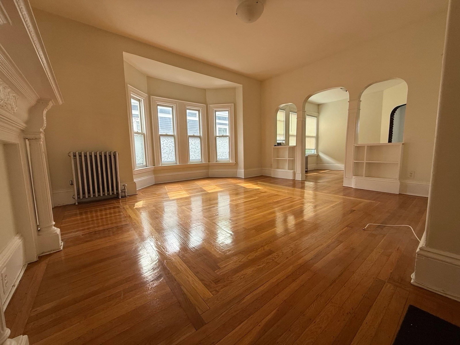 50 Vinal Ave #2 Somerville — Photo 3 of 14