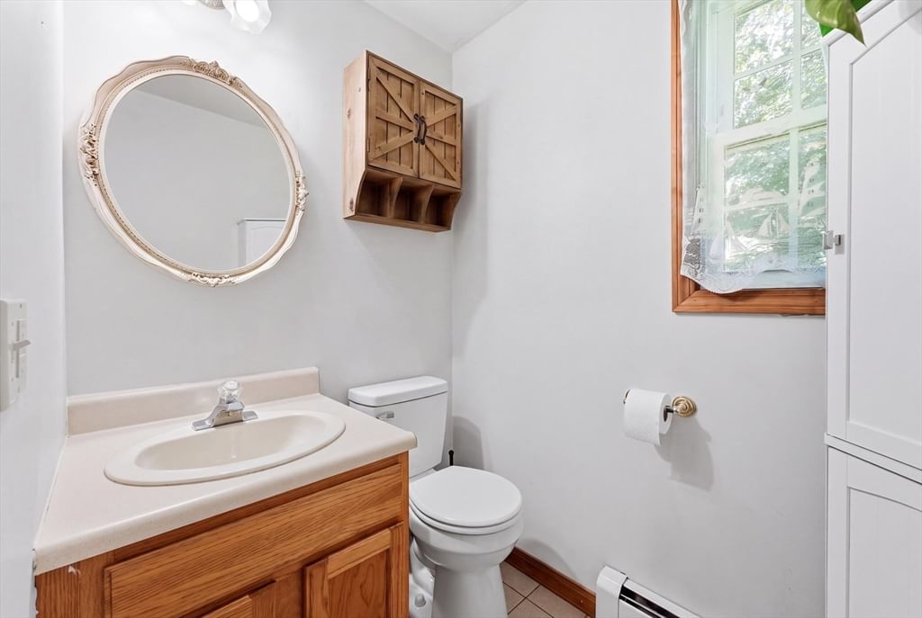 77 Old Gilbertville Rd Ware — Photo 8 of 42