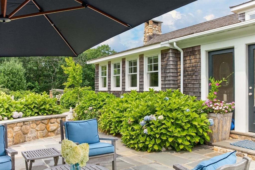 149 Litchfield Road Edgartown — Photo 10 of 41