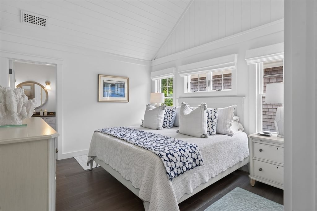 149 Litchfield Road Edgartown — Photo 28 of 41