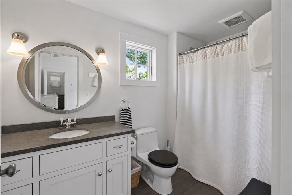 149 Litchfield Road Edgartown — Photo 29 of 41