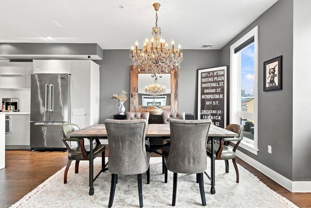 407 W 1st St #101 Boston — Photo 4 of 40