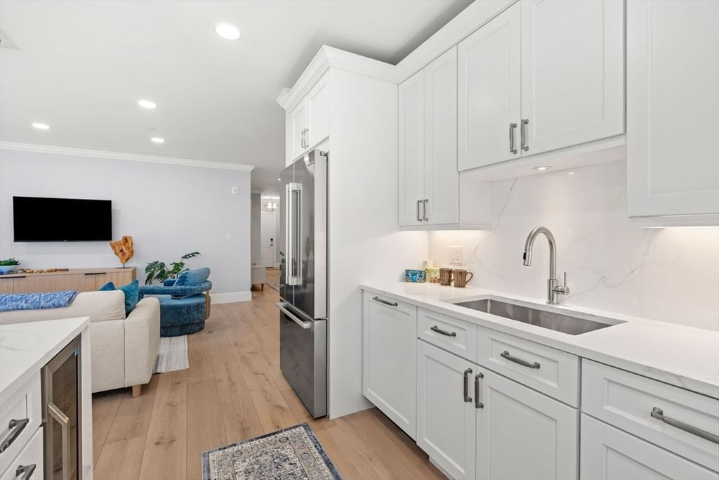 16 Franklin Street #1402 Salem — Photo 5 of 26