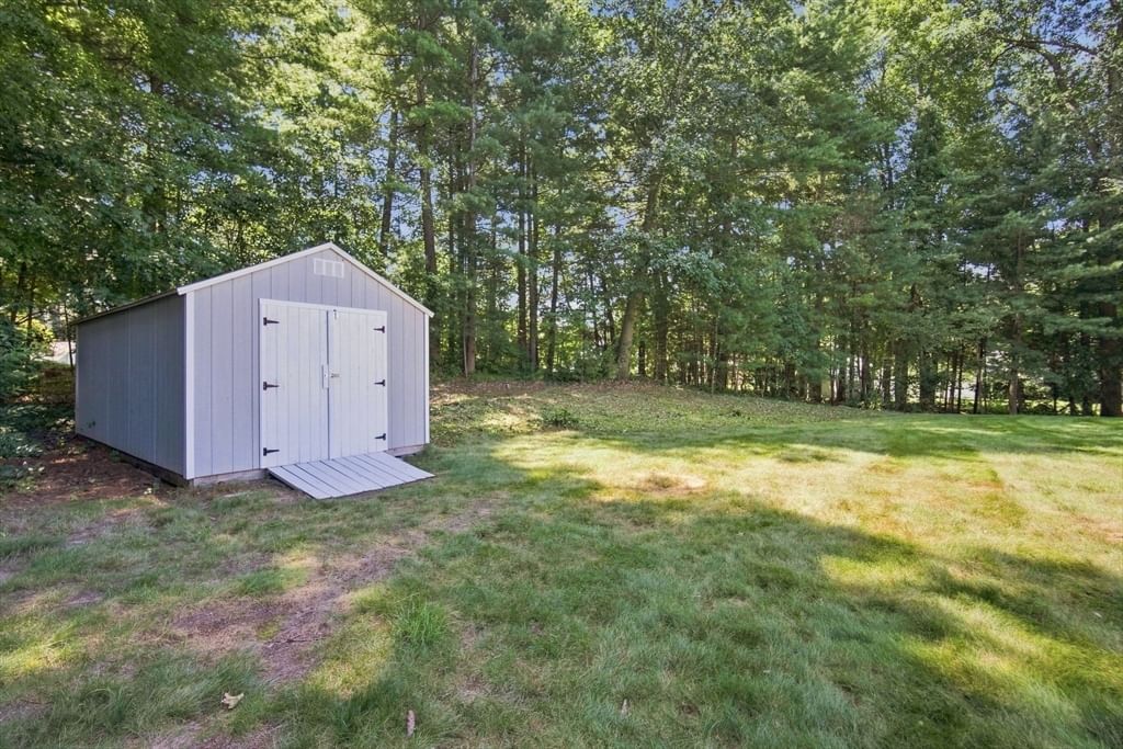 78 Oak Brook Drive East Longmeadow — Photo 36 of 42