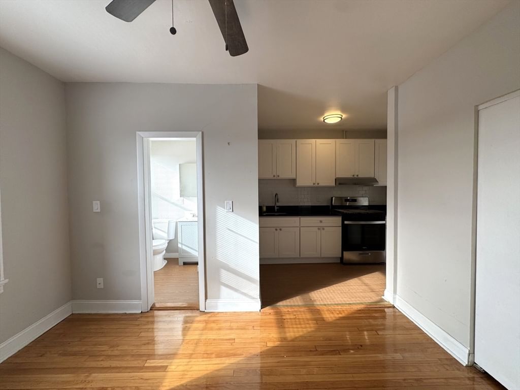 333 Broadway #24 Somerville — Photo 2 of 5