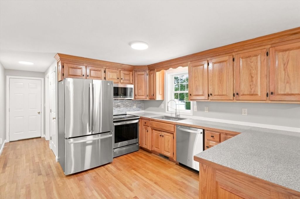 1725 Shirley Rd Lancaster — Photo 3 of 40