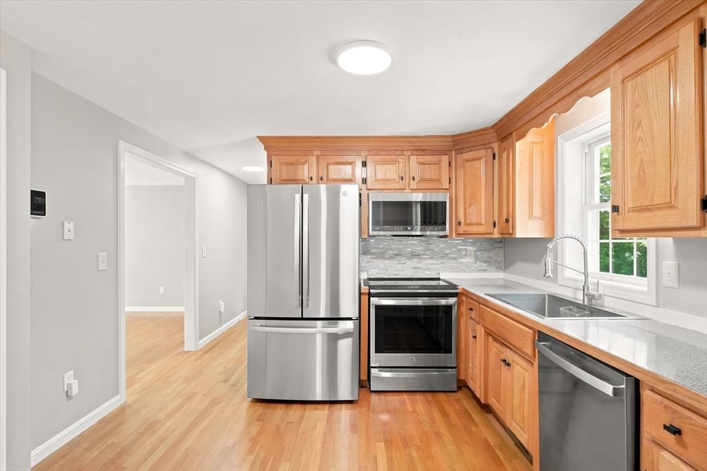 1725 Shirley Rd Lancaster — Photo 5 of 40
