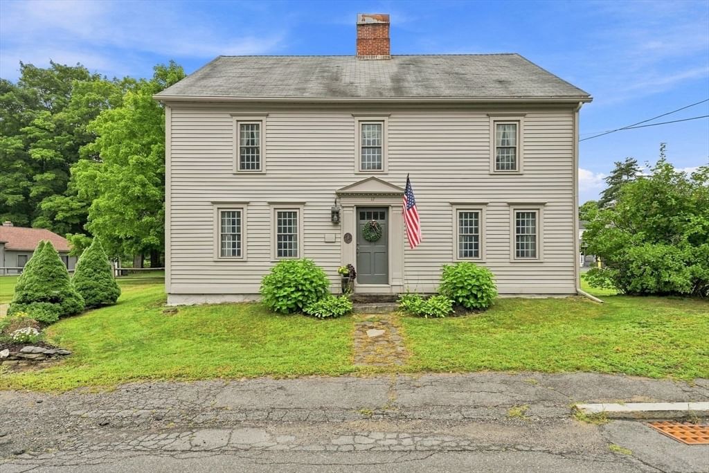 Property at 17 Main Street, Wales, MA 01081