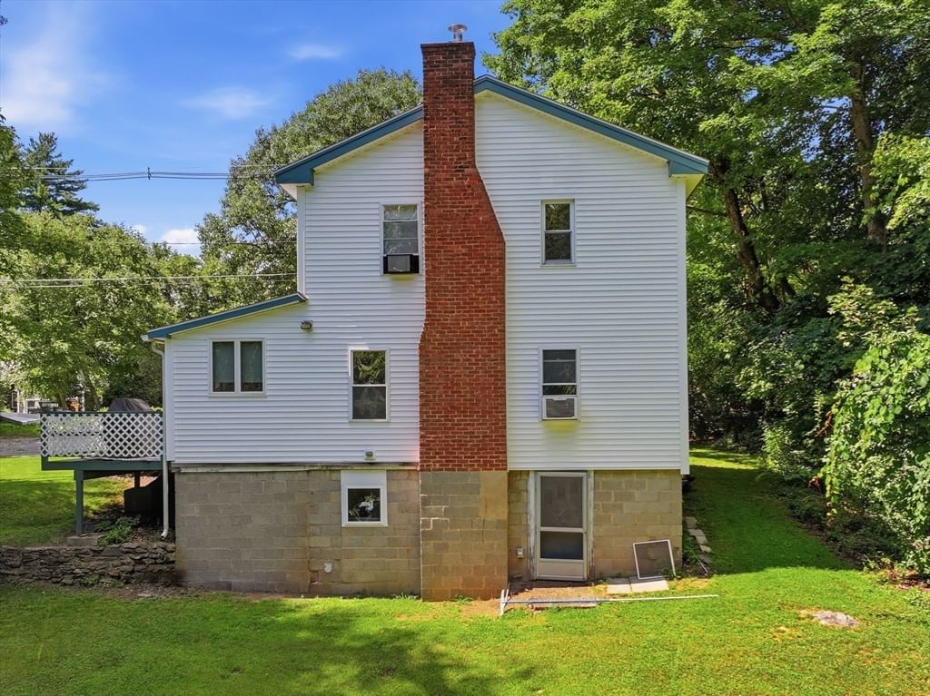 18 Fiske Hill Rd Sturbridge — Photo 32 of 42
