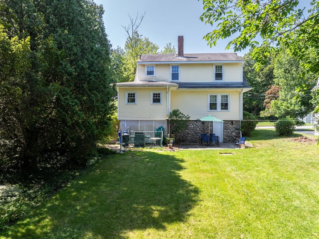 36 Daniels Hopedale — Photo 2 of 26