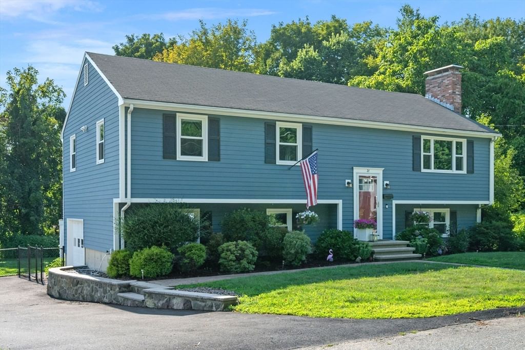 Property at 21 Border Rd, Reading, MA 01867