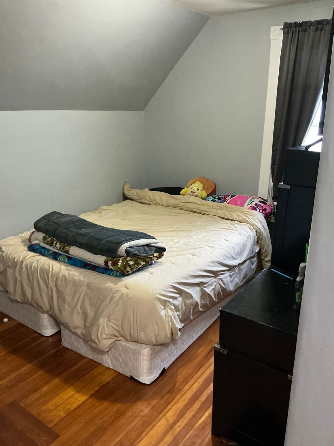 90 Hemlock St New Bedford — Photo 7 of 12