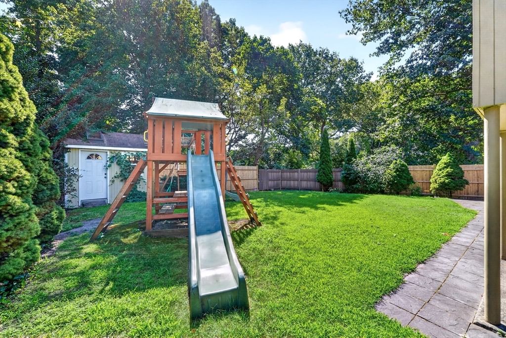 3 Macone Cir Stoneham — Photo 26 of 31