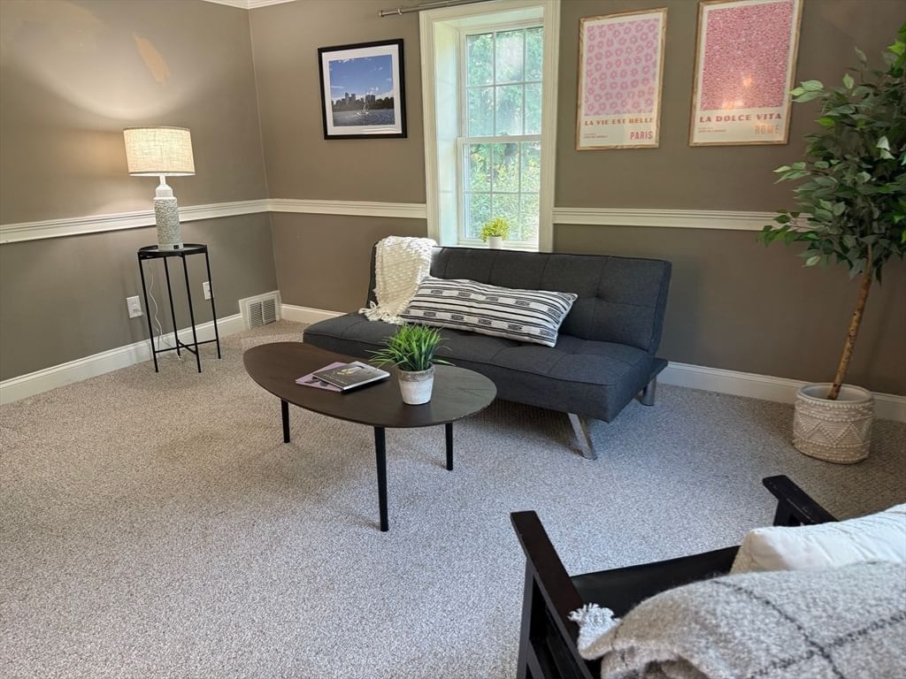 8 Warren Road Auburn — Photo 9 of 25