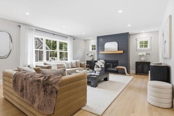158 Lake St Wilmington — Photo 15 of 32